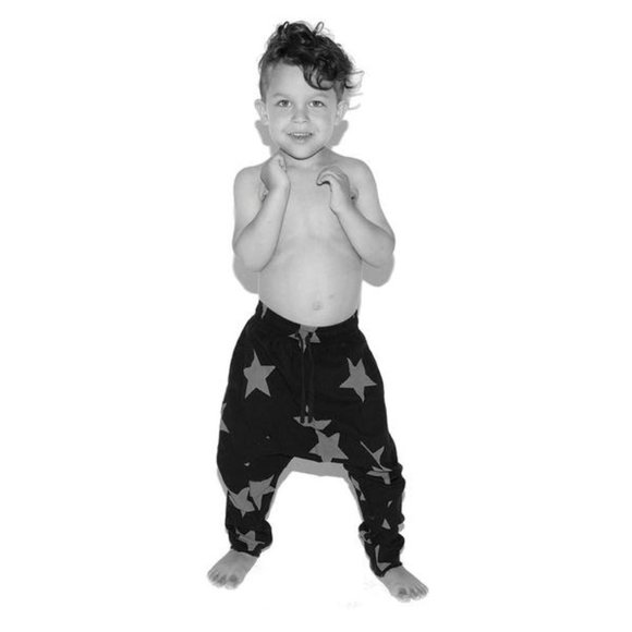 Nununu Star Baggy Pants Black (Winter Weight) - Picture 2 of 5